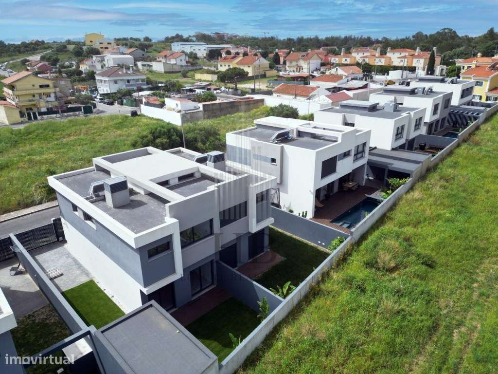 Moradia T3 com Jardim em Bicesse | Cascais-37