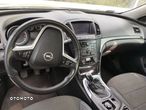 Opel Insignia 1.8 - 9