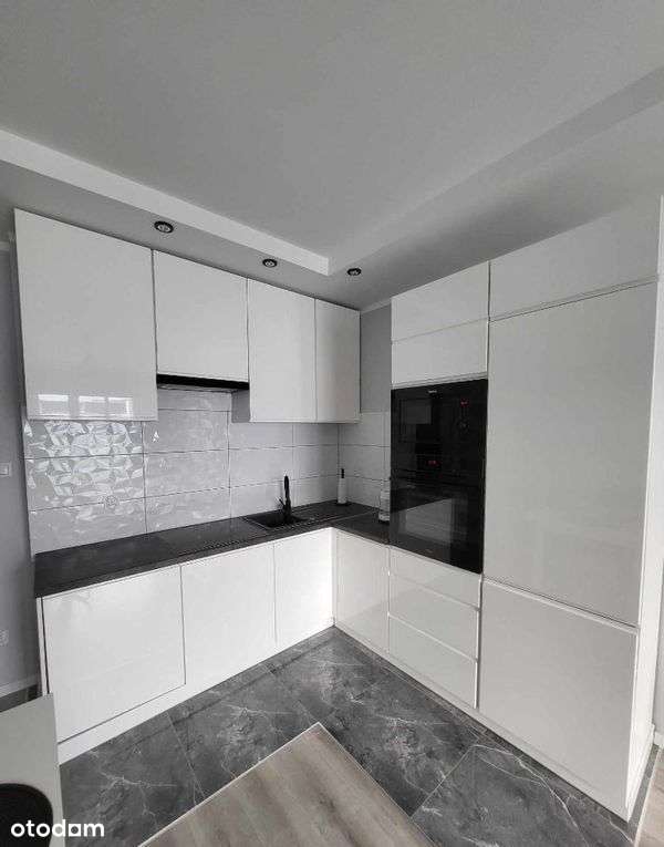 mieszkanie trzypokojowe z balkonem - Pełny obrazek: 2/13