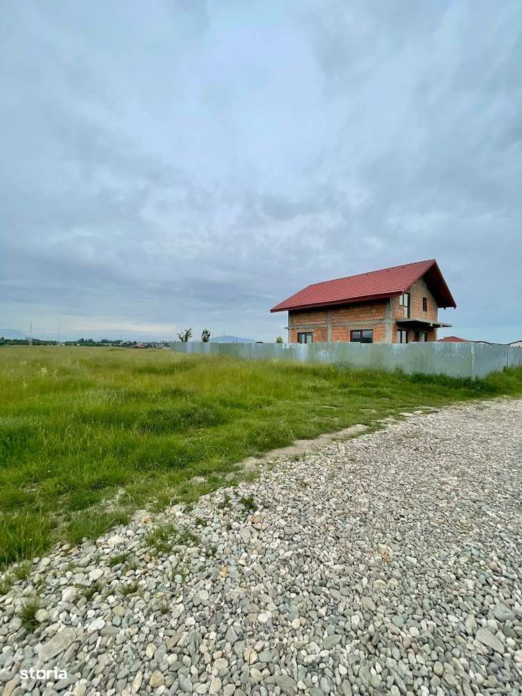 Lot de casa str.Soimului Sanpetru ! - Imagine principală: 3/4