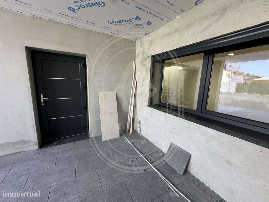 Elegante Moradia Contemporânea T4 - Conforto, Luz e Eficiência Ener...-43