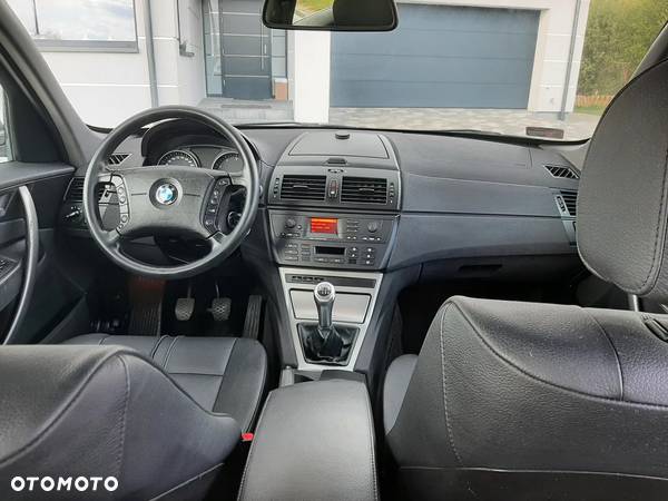 BMW X3 2.0d - 24