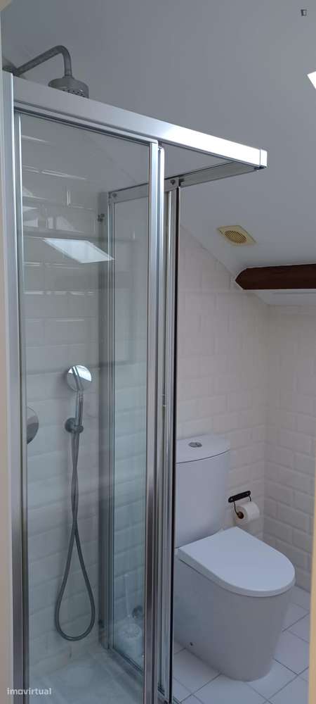 Apartamento com 1 quartos - localizado em Coimbra - Grande imagem: 2/5