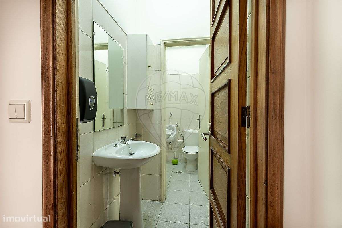 Escritório  para arrendamento - Grande imagem: 2/15