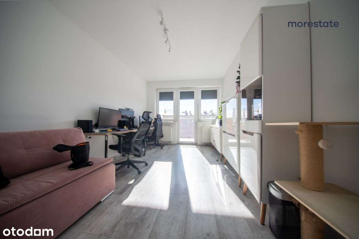 Mieszkanie z osobną kuchnią na Czyżynach-1