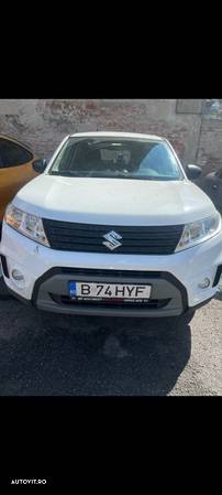 Suzuki Vitara - 1