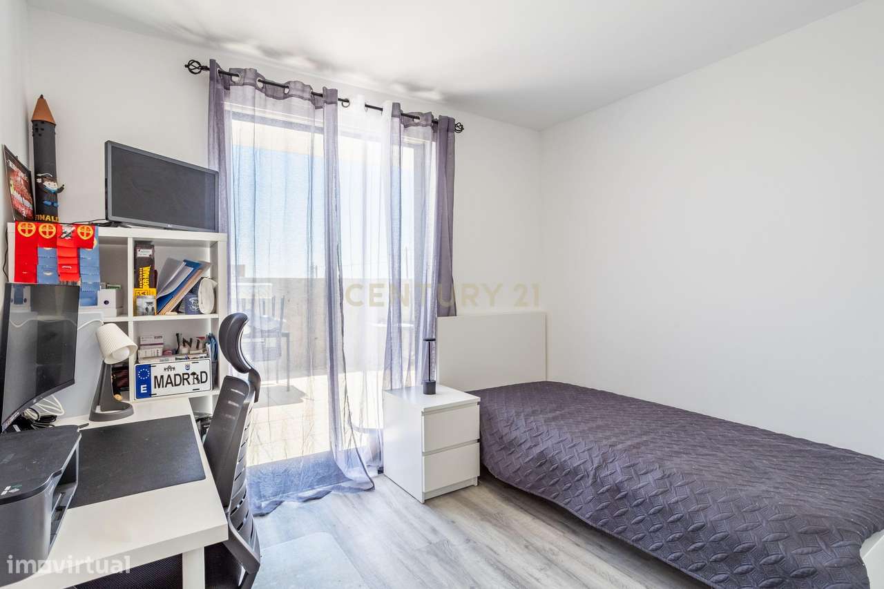 Moradia T3 + 1 com uma vista espetacular em Fonte Santa-22