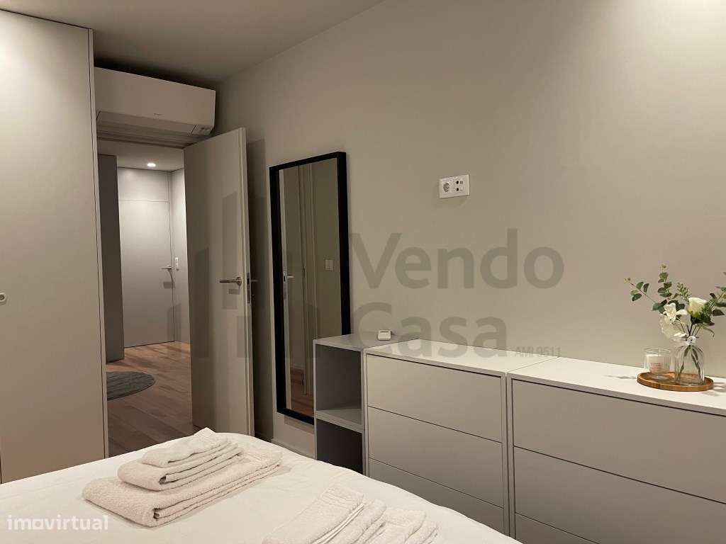 Vende-se T1 - Braga - C. Histórico-27