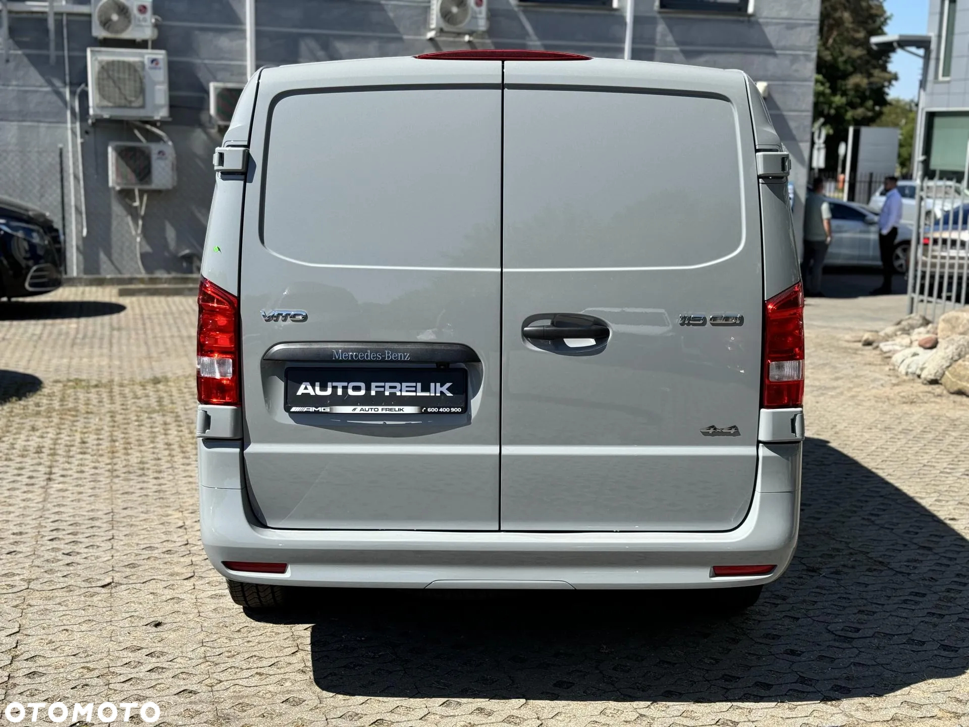 Mercedes-Benz Vito - 7