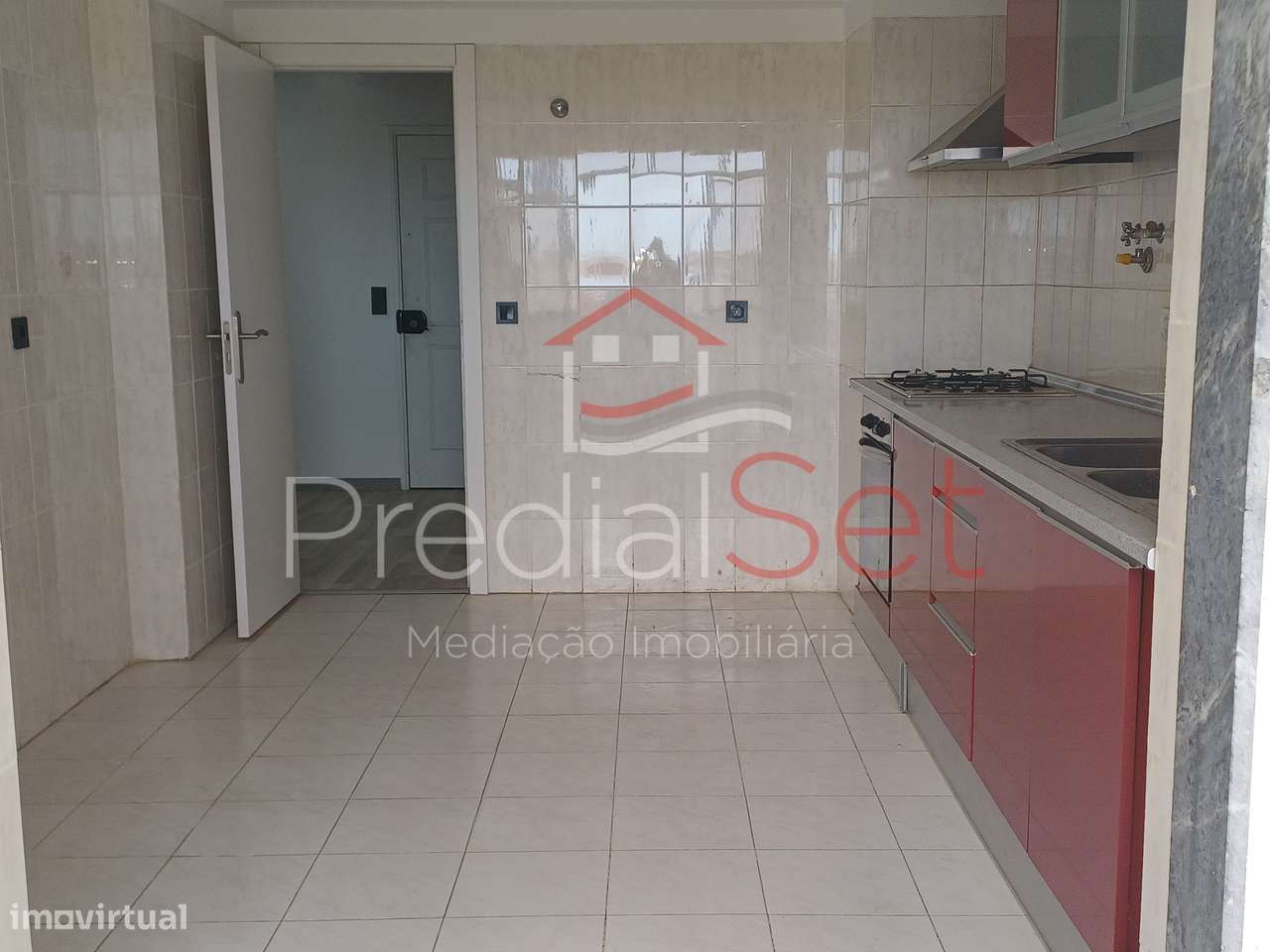 Apartamento T4  em Monte Belo Norte -Setúbal-31