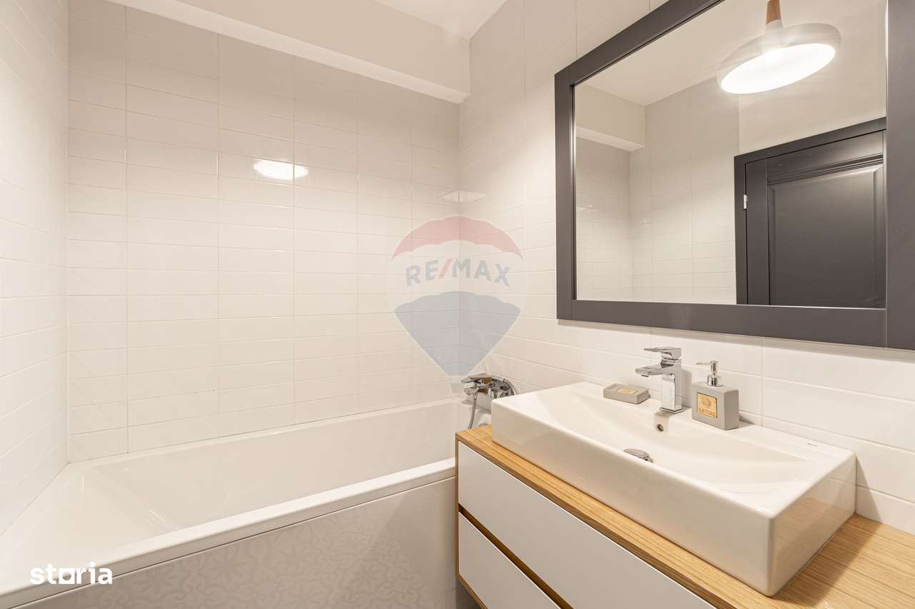 Apartament tip PENTHOUSE cu 3 camere de vânzare, ADORA PARK zona UTA-12