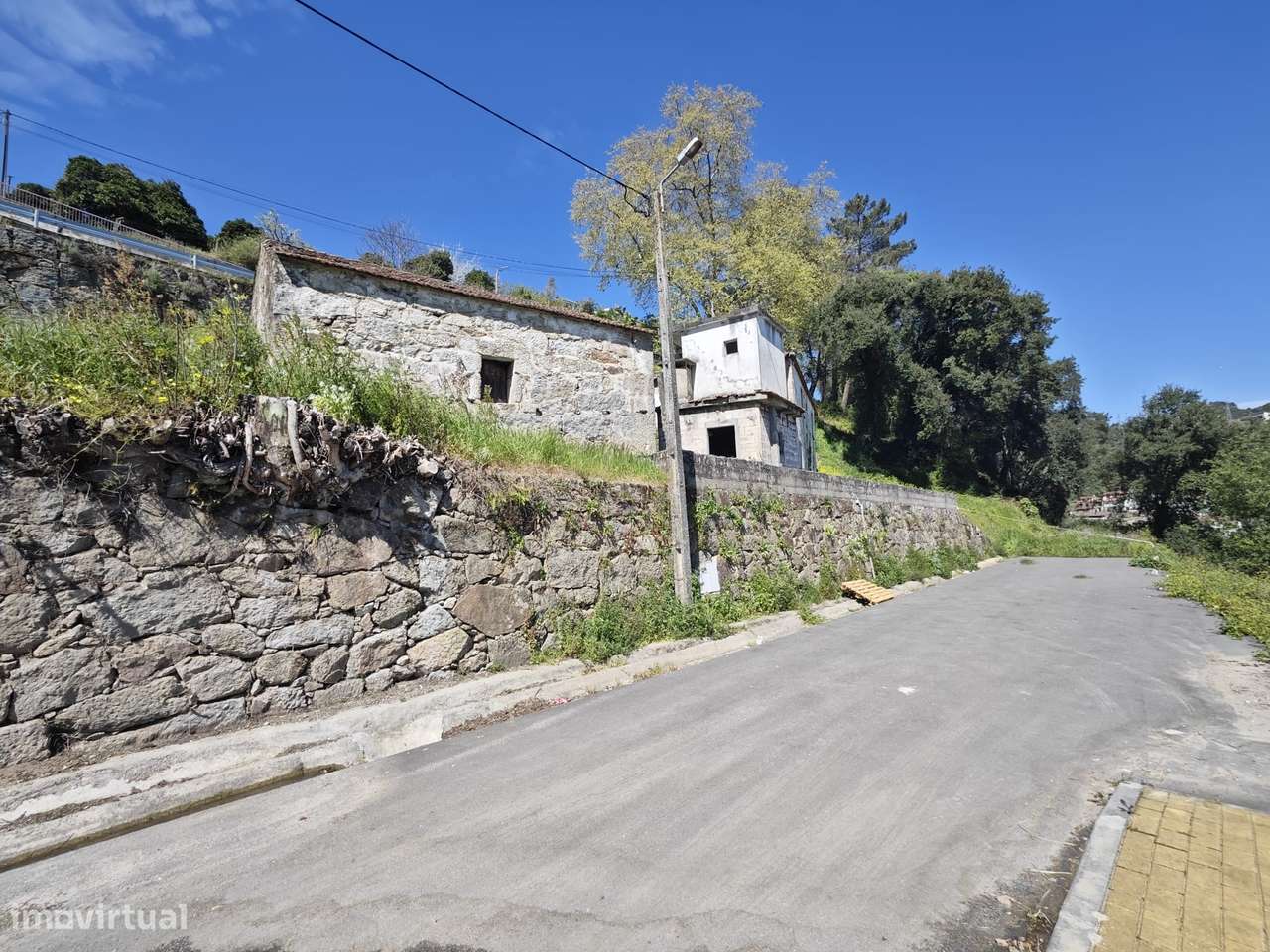 Moradia à Venda em Lamelas, Santa Marinha do Zêzere, Baião - Grande imagem: 5/21