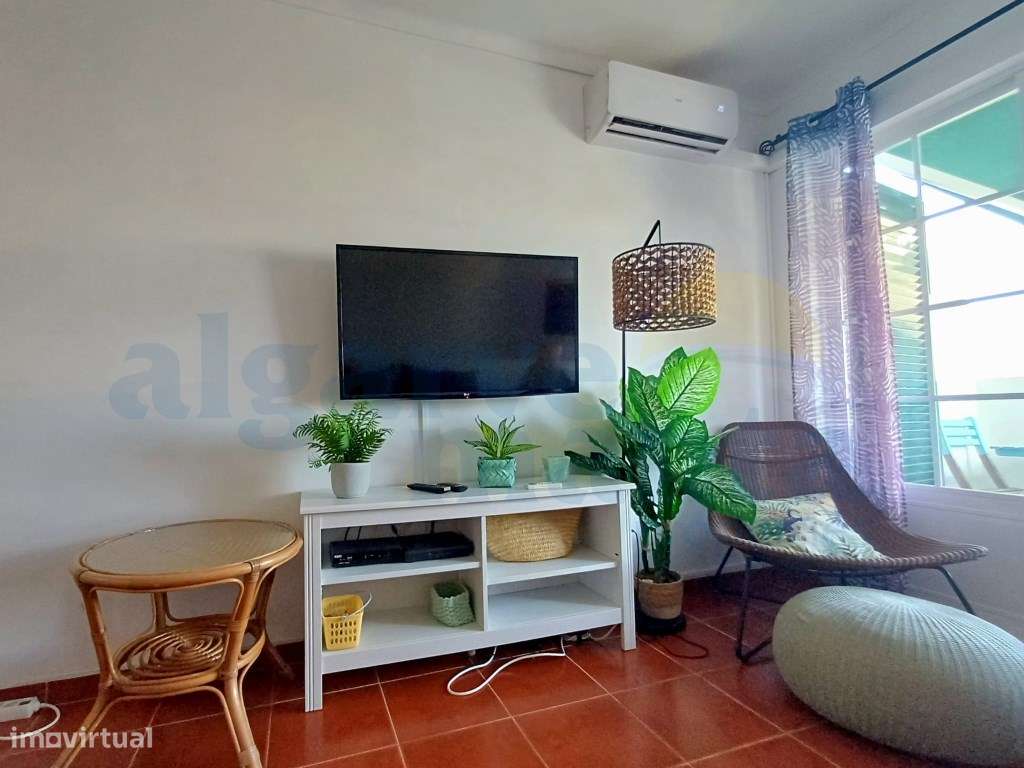 Moradia T2 em Condomínio Fechado a 300m até à Praia da Lota, Algarve - Grande imagem: 4/22