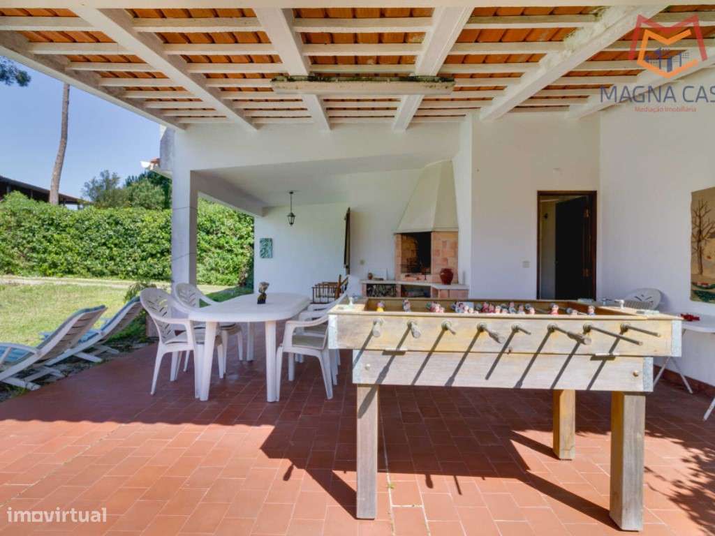Moradia com Piscina e Jardim em Colares, Sintra-10