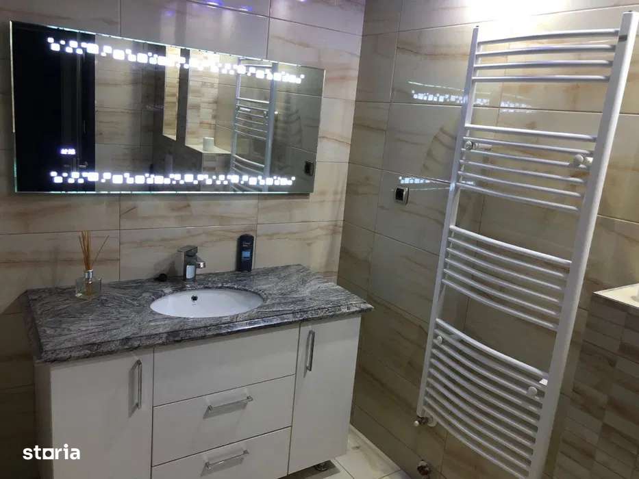 Garsoniera spatioasa, 48 mp, mobilata si utilata, loc de parcare, in I - Imagine principală: 4/6