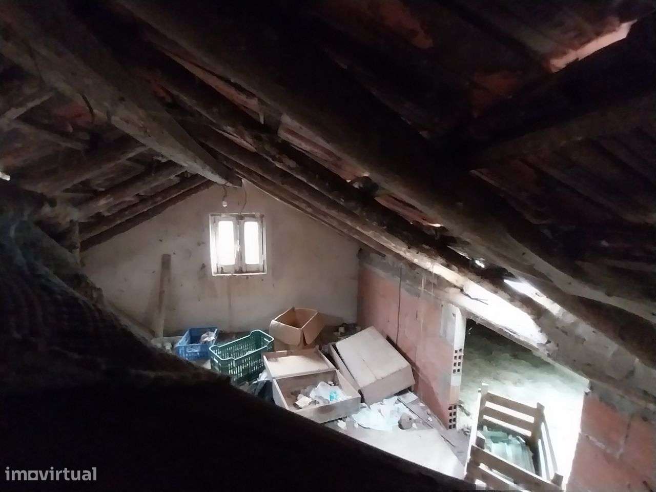 Moradia e terreno em Casal do Vale – Bombarral_1795CR-11