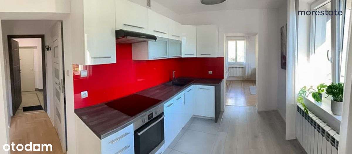 Dom wolnostojący z 3 niezależnymi mieszkaniami-12