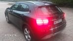 Mercedes-Benz GLA 200 7G-DCT Urban - 4