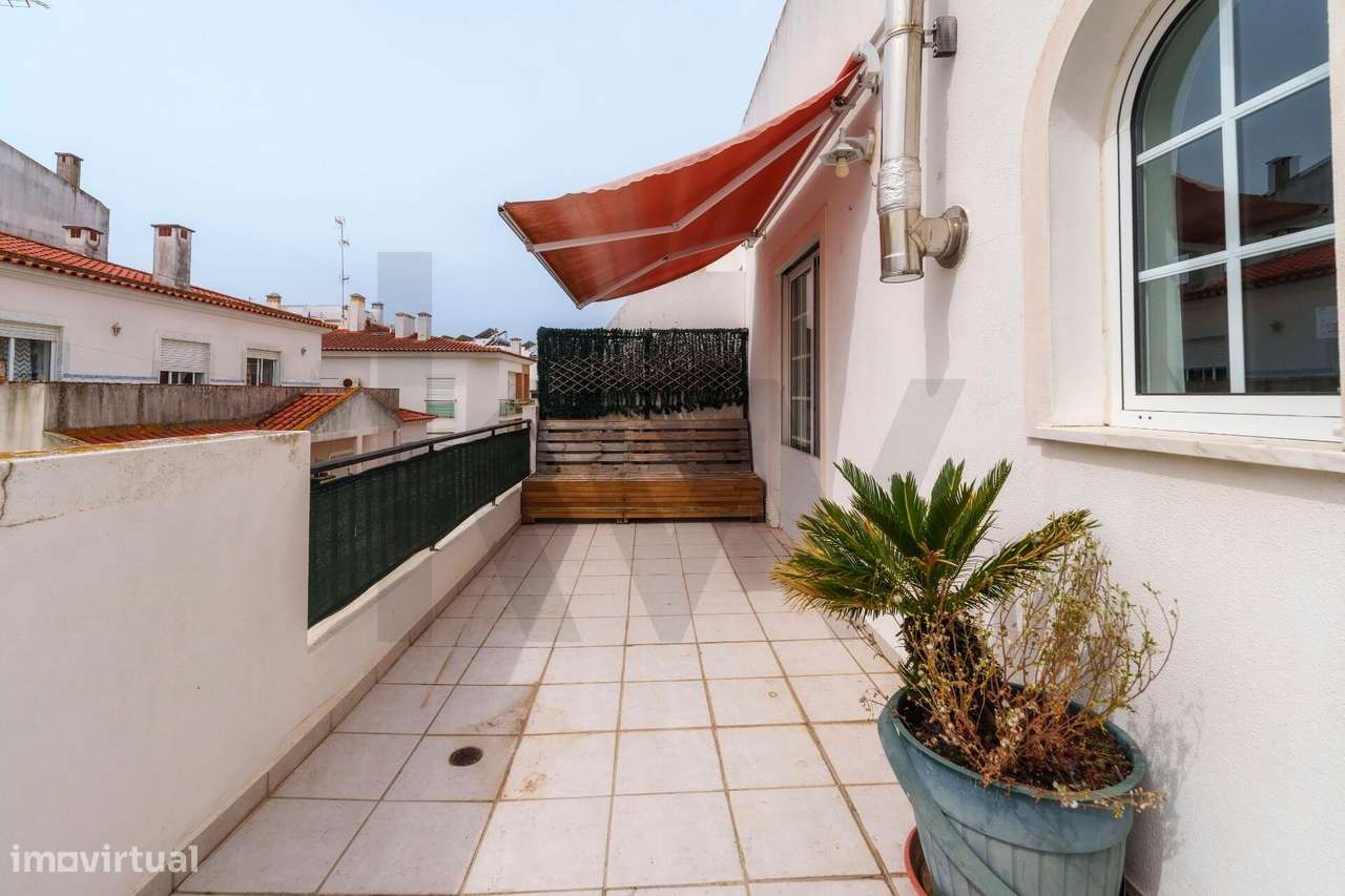 Monte Gordo: Duplex com Terraço Espetacular – Ideal para Férias ou Ren-10