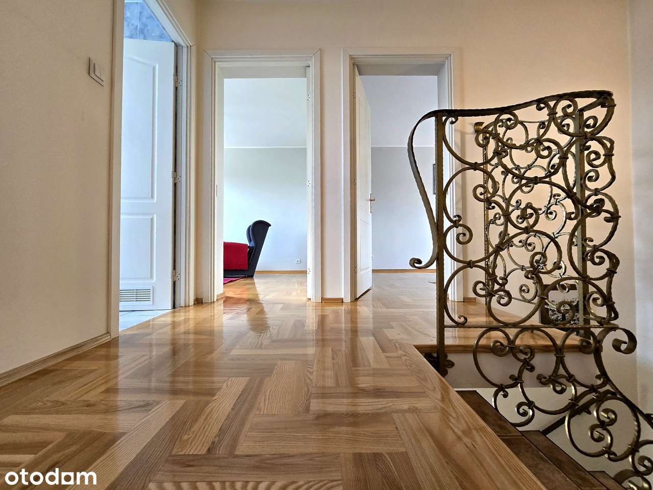 Solidny dom z uroczym ogrodem na Dąbrowie, ul. Słonecznikowa-10