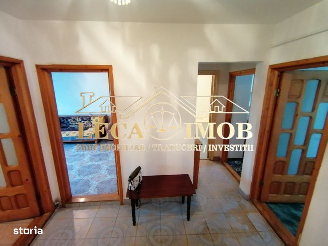 Apartament 3 camere decomandat - Orizont-1