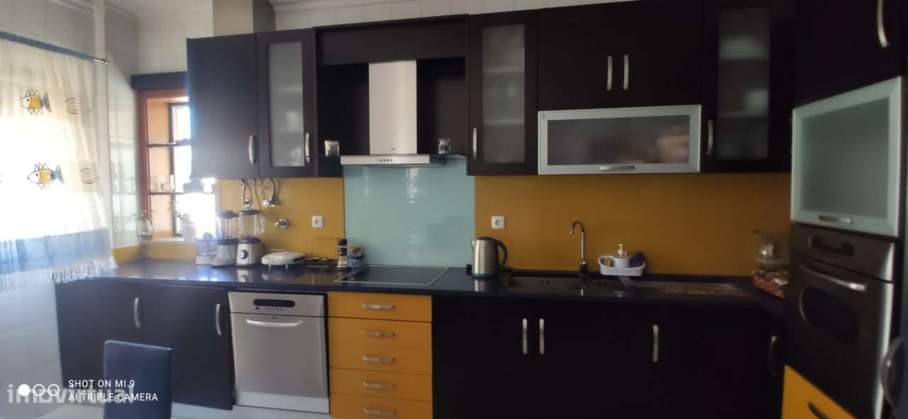 T3 Duplex com 256m2 no centro de Anadia - Grande imagem: 5/16