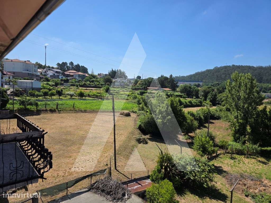 Excelente Moradia T4 em Carregosa, Oliveira de Azeméis-45