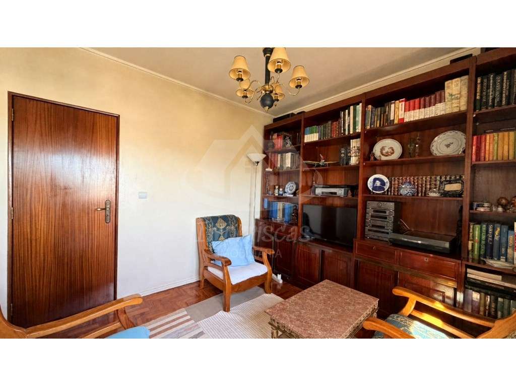 Apartamento T3 em Sacavém-6
