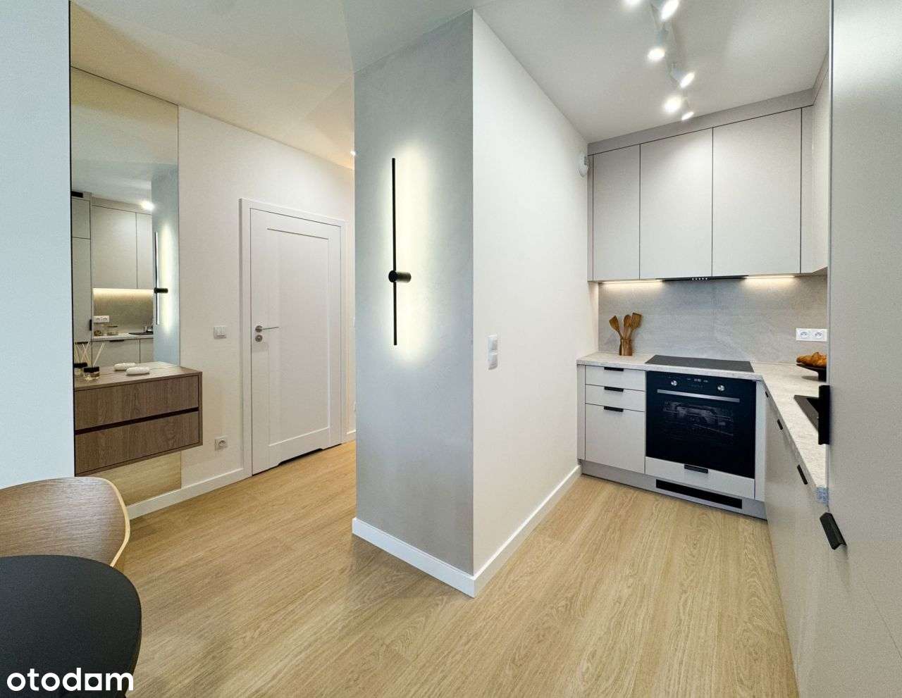 7 Piętro | 2 pokoje | garaż | Wysoki Standard-11