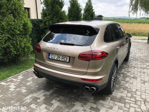 Porsche Cayenne 3.6 L S - 7