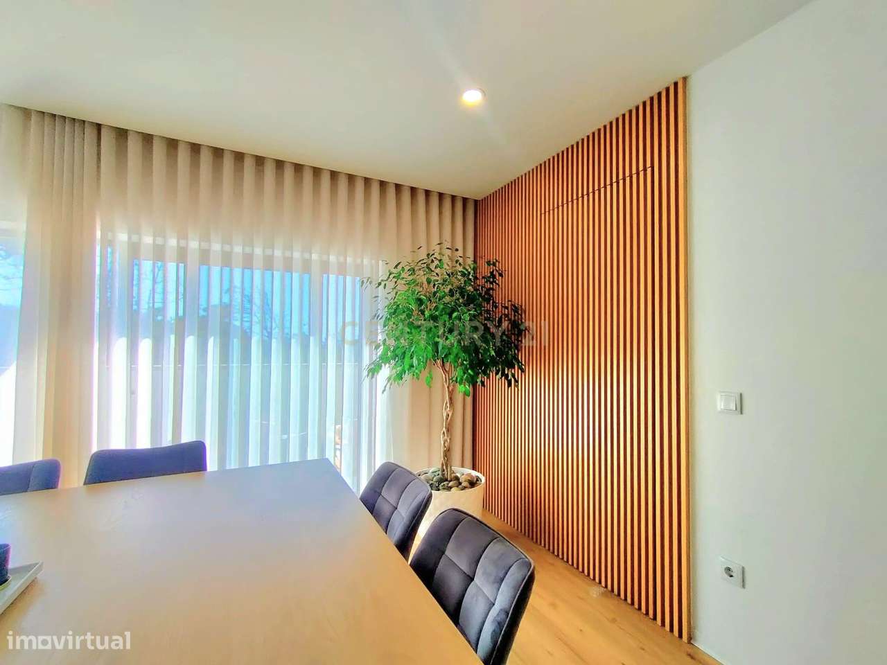 Moradia T3 em Primeira Linha de Mar em Cepães, Esposende-9