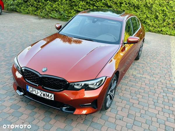 BMW Seria 3 330i xDrive Sport Line - 10