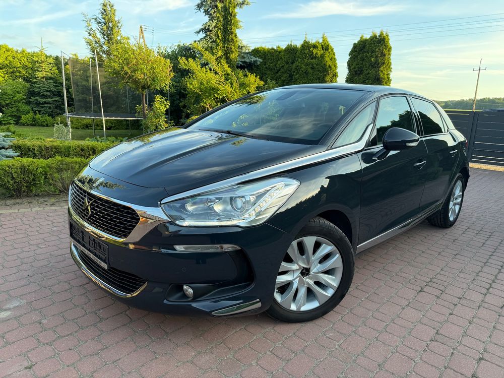 DS DS5 2015