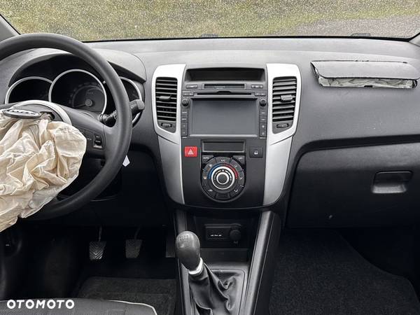 Kia Venga 1.4 CRDi 90 Attract - 18