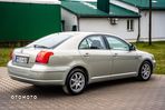 Toyota Avensis 2.0 VVT-i Executive - 12