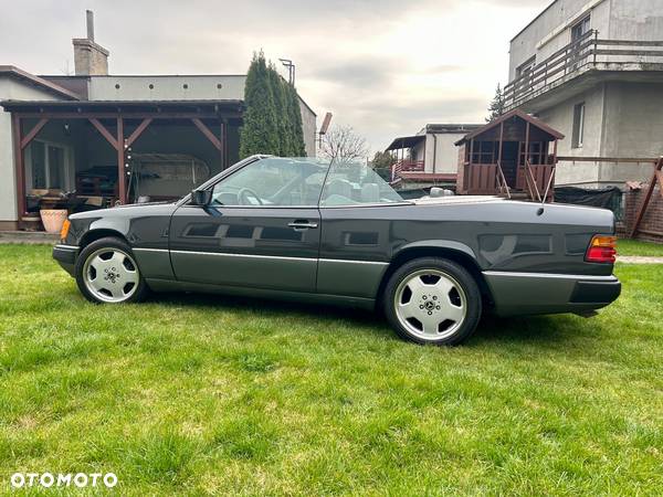 Mercedes-Benz W124 (1984-1993) - 35