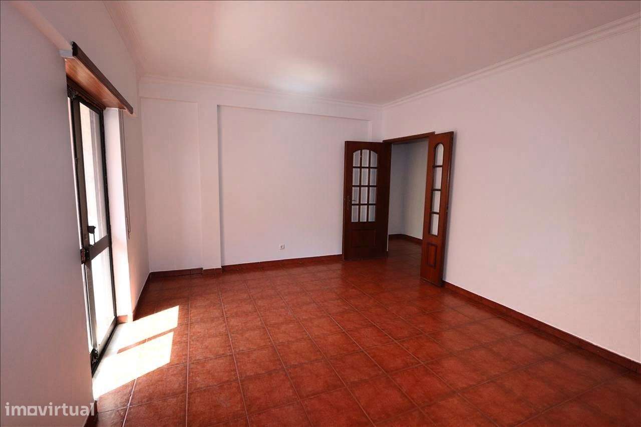 Apartamento T3 com 126 m² na Quinta do Conde.-2