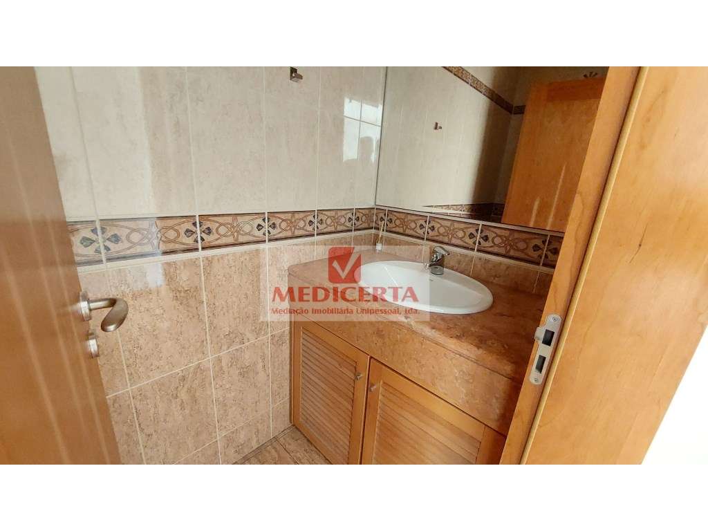 Beloura -T3 - condomínio com piscina-14