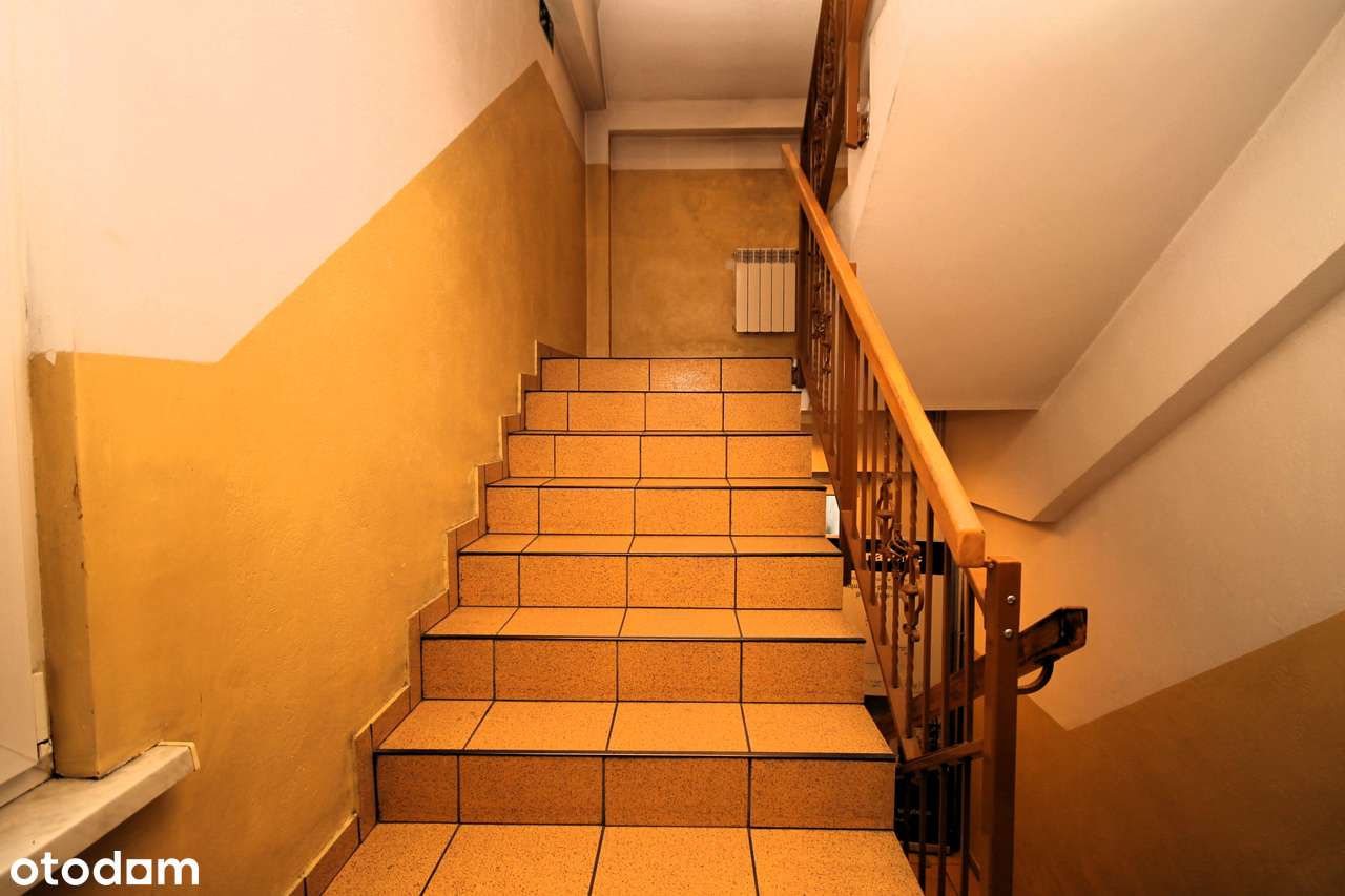 Obiekt na sprzedaż, 296.4m², Brzeg-13