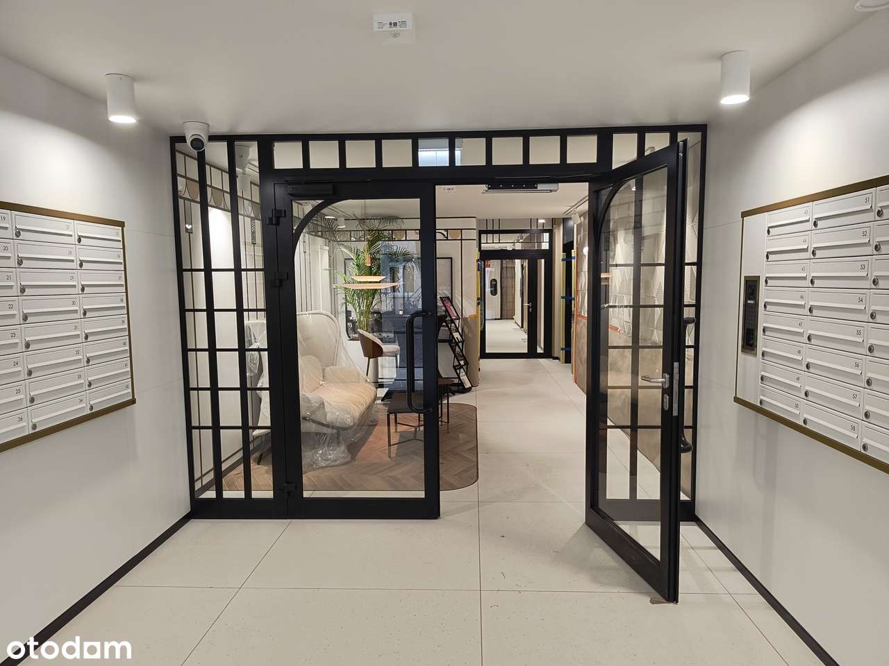 Nowe, słoneczne 3-pokojowe mieszkanie w centrum Gdyni - Pełny obrazek: 4/16