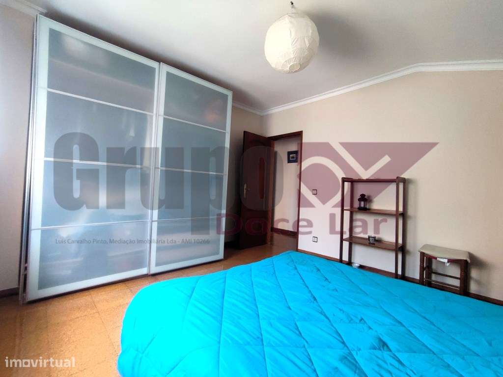 Moradia Isolada T5 com Garagem e anexo em Quinta do Conde-32