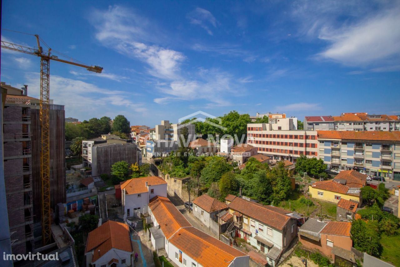 Escrotório à venda na Avenida da República de Vila Nova de Gaia (metro