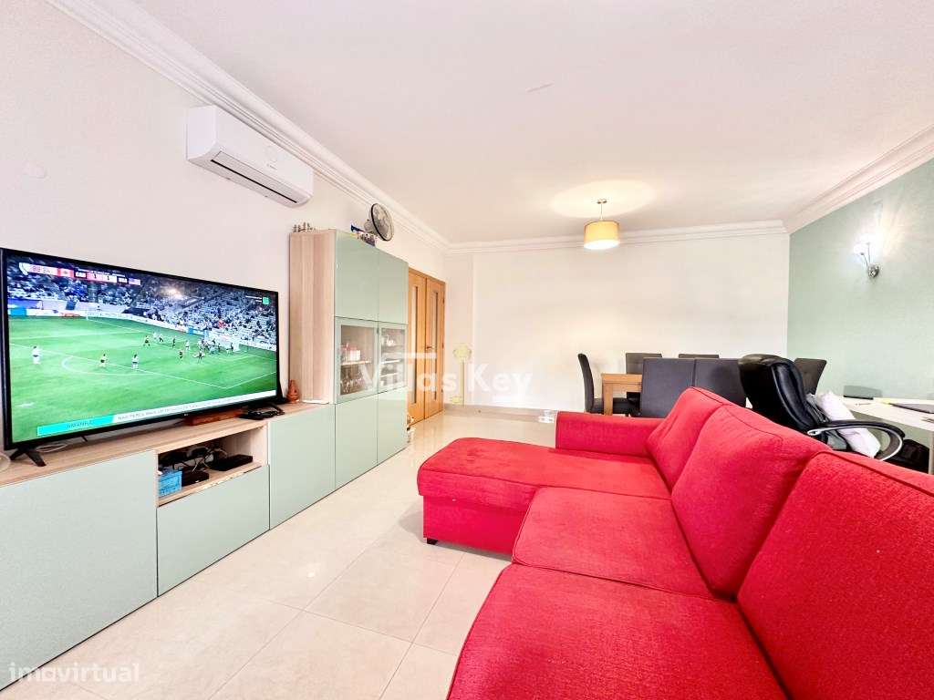 Apartamento com 2 quartos, Garagem e Piscina em Lagos, Portugal - Grande imagem: 3/31