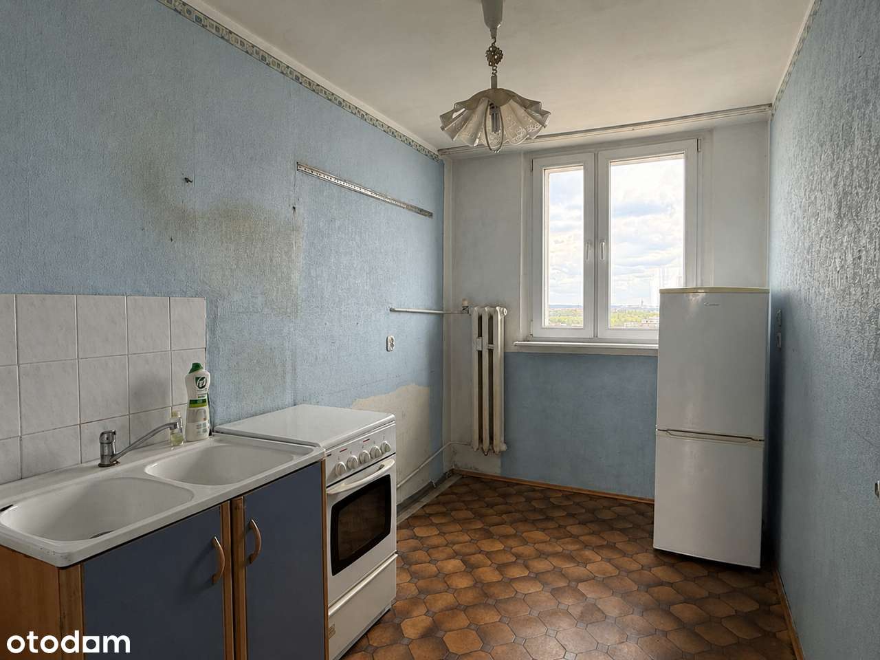 3 pokoje, balkon, piwnica, funkcjonalny układ, blisko centrum i UMP-15