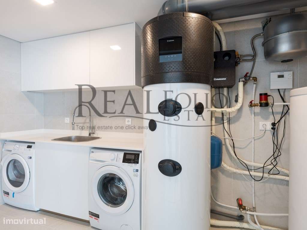 Moradia Isolada T5 de Luxo em Birre, Cascais-36