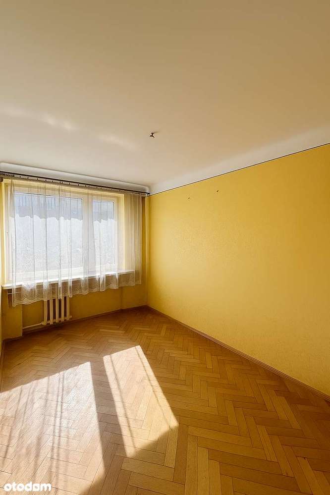 3 pokoje z oddzielną kuchnią i balkonem-6