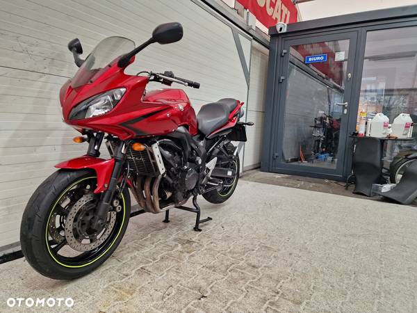 Yamaha FZ - 2