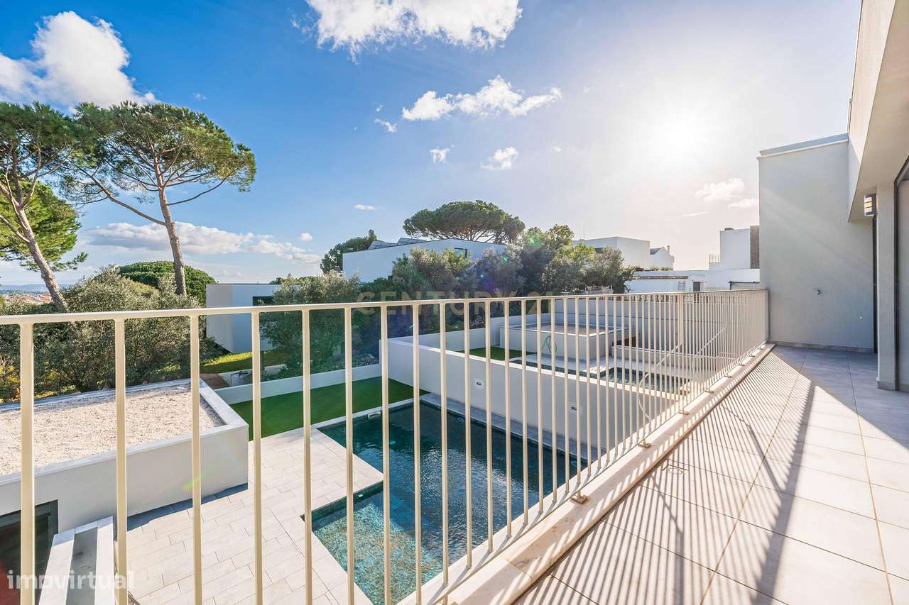 Moradia T3 Moderna de Acabamentos Premium-35