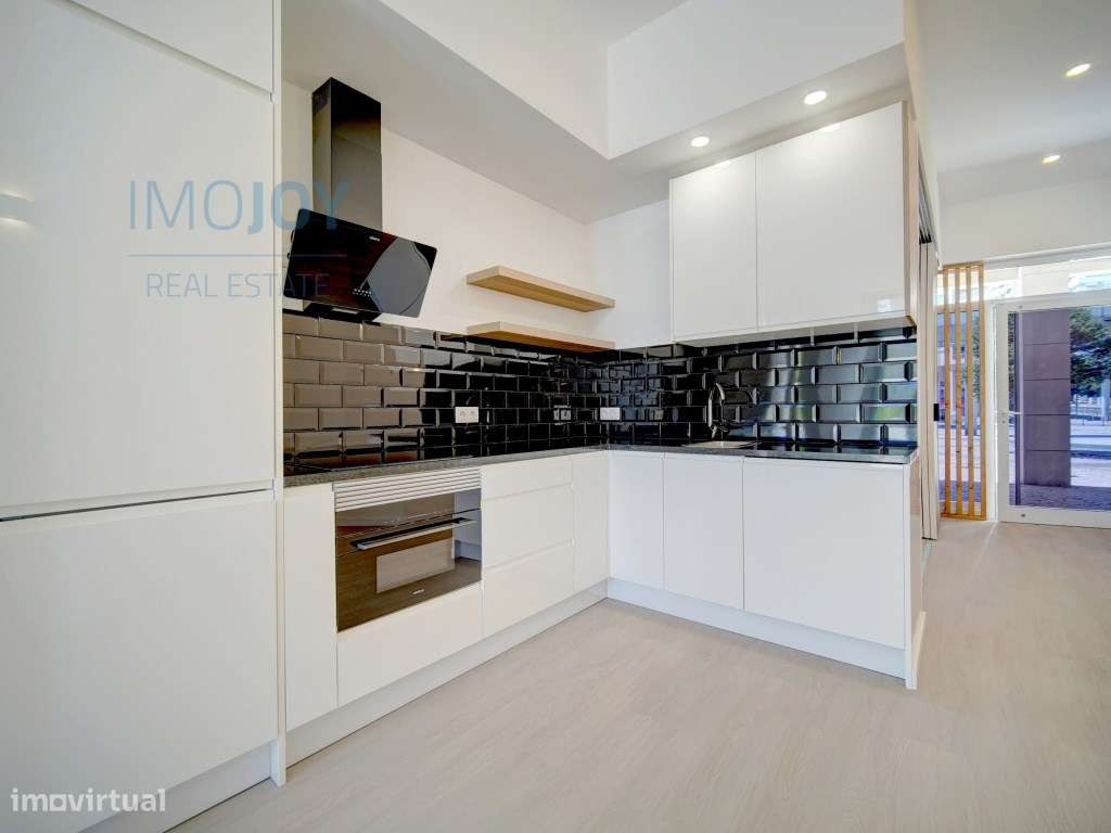 Loja transformada em Apartamento T2 a Estrear com Terraço e Garagem... - Grande imagem: 4/32