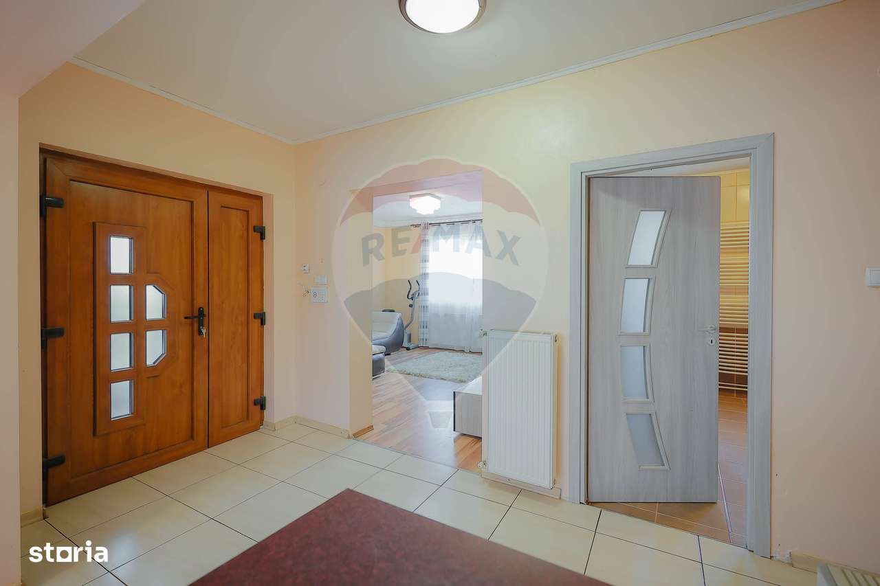 Casă familie mare Episcopia, 6 camere, garaj, curte 500 mp, de vânzare-6